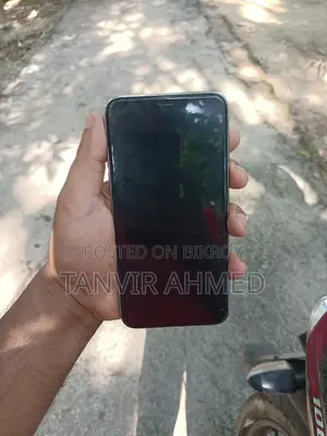অ্যাপল আইফোন ১১ প্রো ম্যাক্স ৬৪ জিবি সাদা