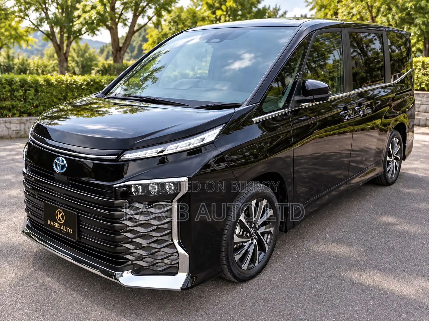 Toyota Voxy 2023 Black