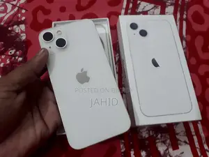 অ্যাপল আইফোন ১৩ ১২৮ জিবি হোয়াইট