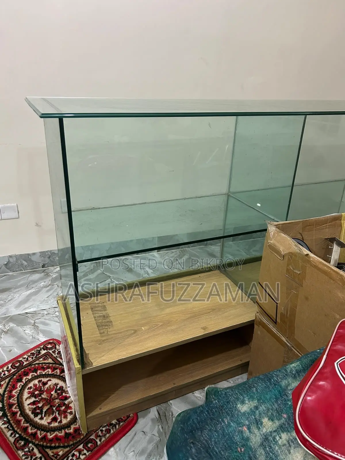 ১২ মিমি মজবুদ গ্লাস এর কাউন্টার ডিসপ্লে রেক