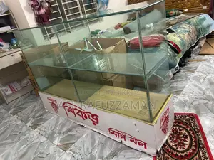 ১২ মিমি মজবুদ গ্লাস এর কাউন্টার ডিসপ্লে রেক