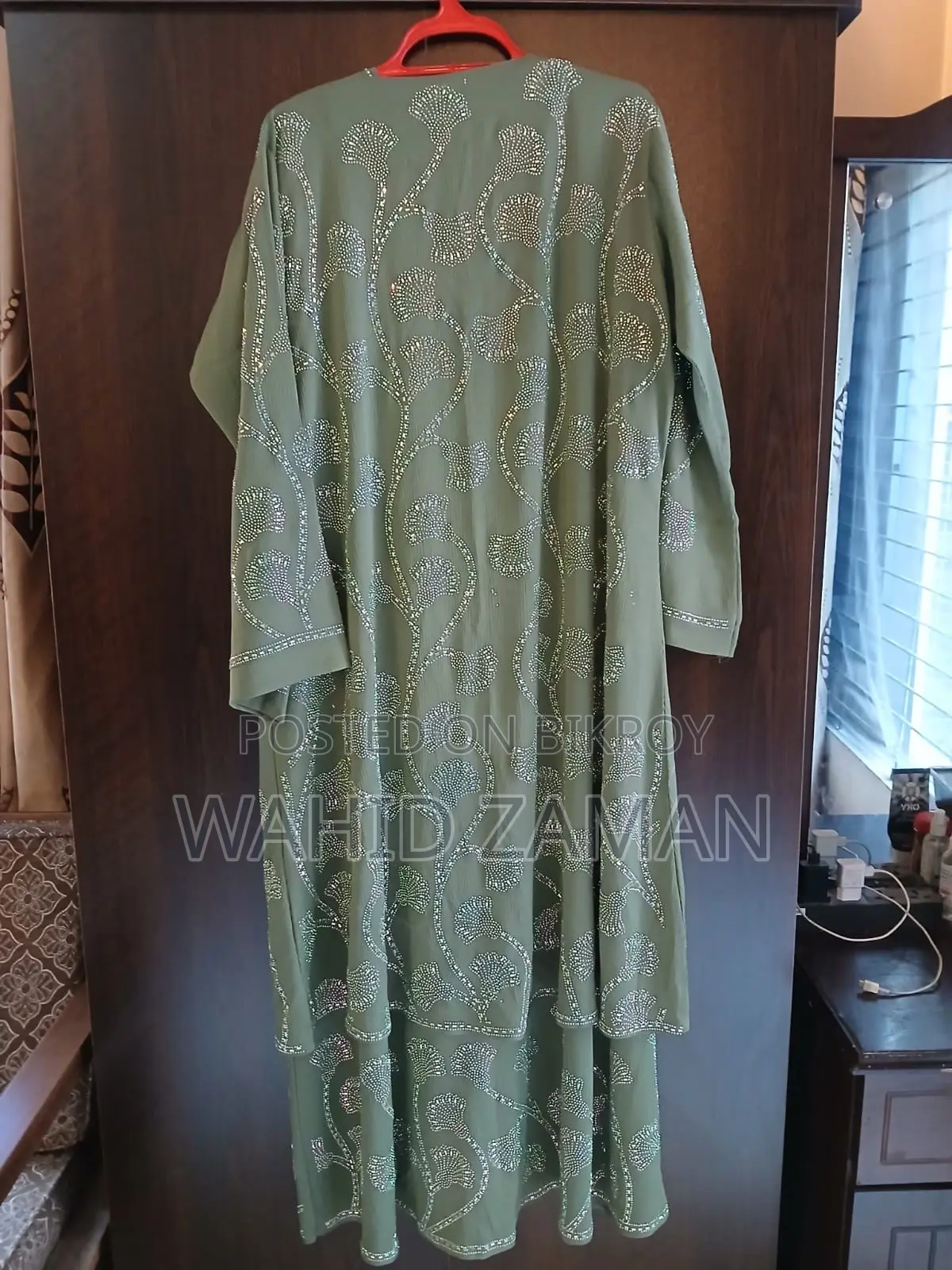 বোরখা বিক্রির জন্য