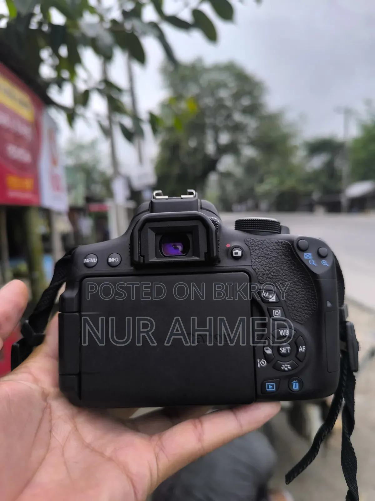 ফুল ফ্রেশ বডি কোনো স্ক্যাস নেই বডিতে, সাথে কিট লেন্স।