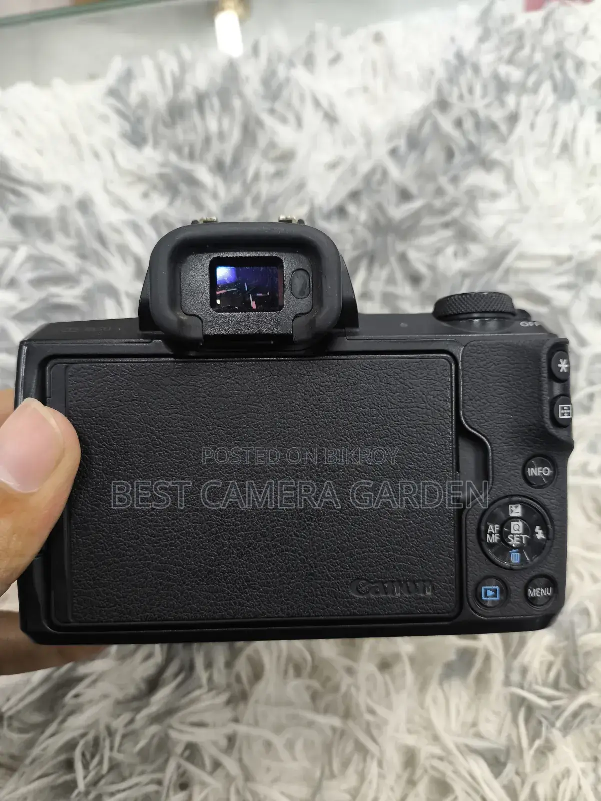 Canon M50 With Lens