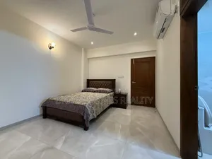 বনানীতে ৩ বেডরুমের অ্যাপার্টমেন্ট ভাড়ার জন্য