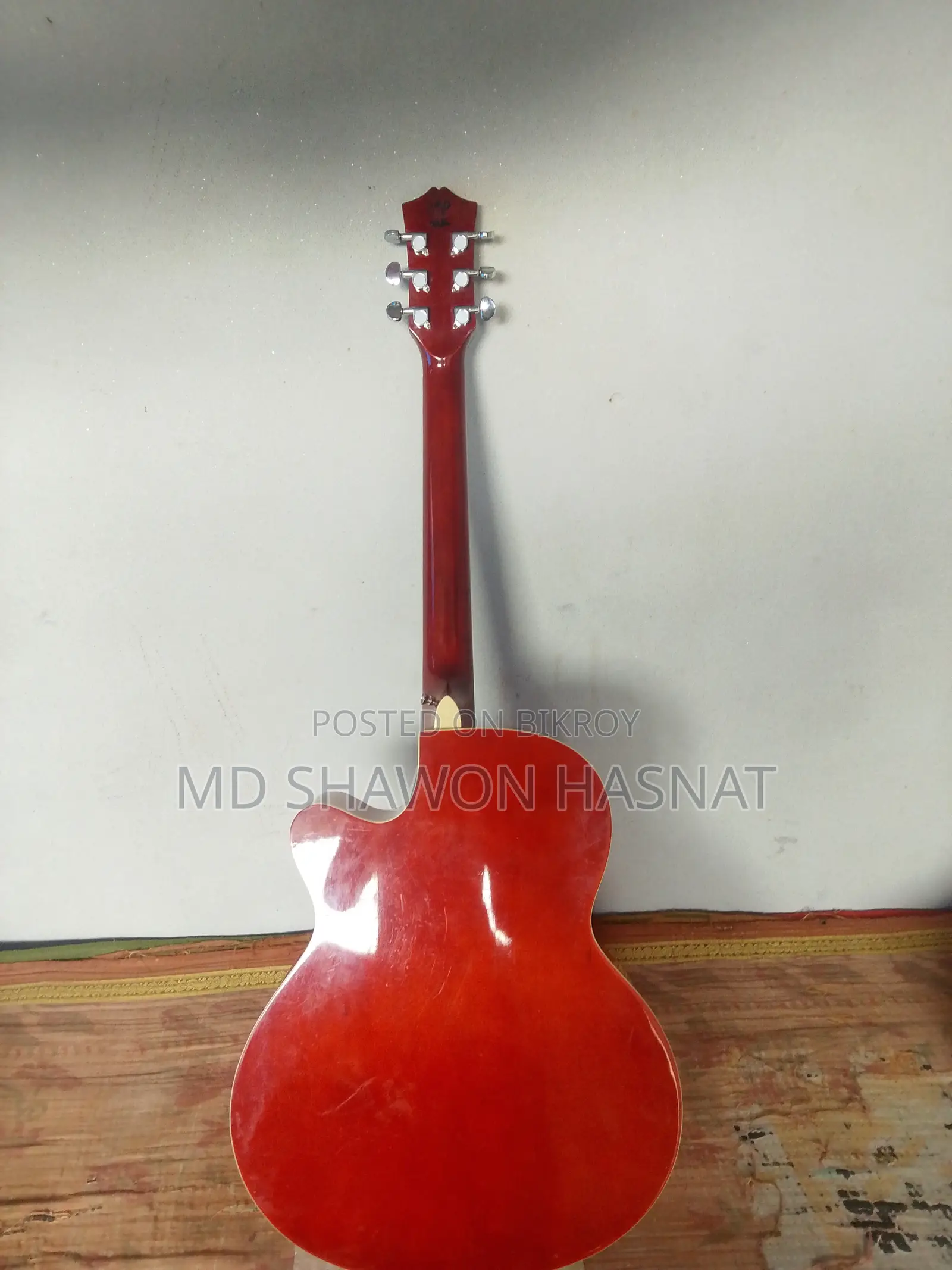 Custom JK-408C 40" Cutaway Acoustic Guitar – 1 Month Used