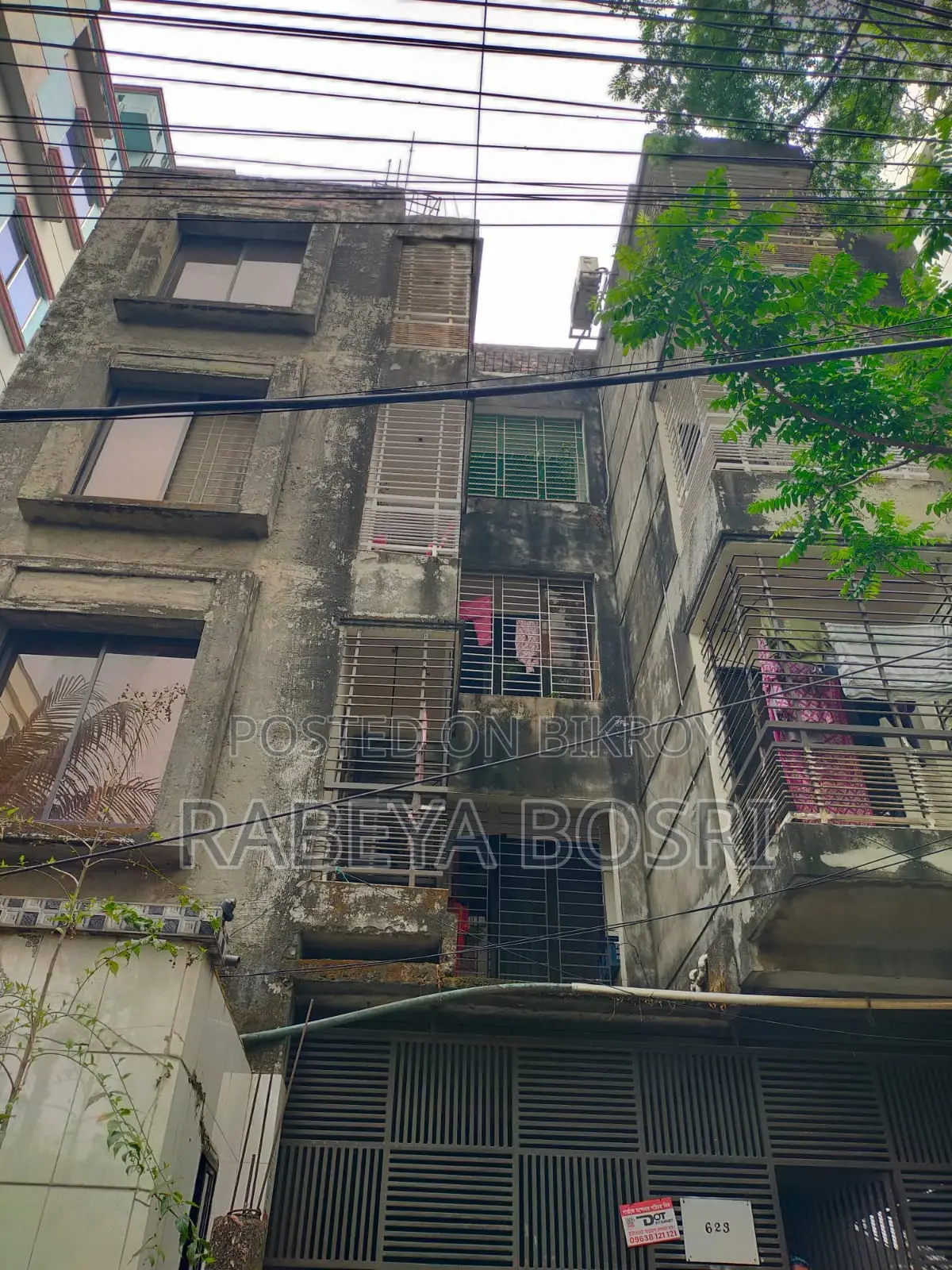 বসুন্ধরা সিটিতে আসবাবপত্রসহ ৩ বেডরুমের বাড়ি বিক্রয়ের জন্য
