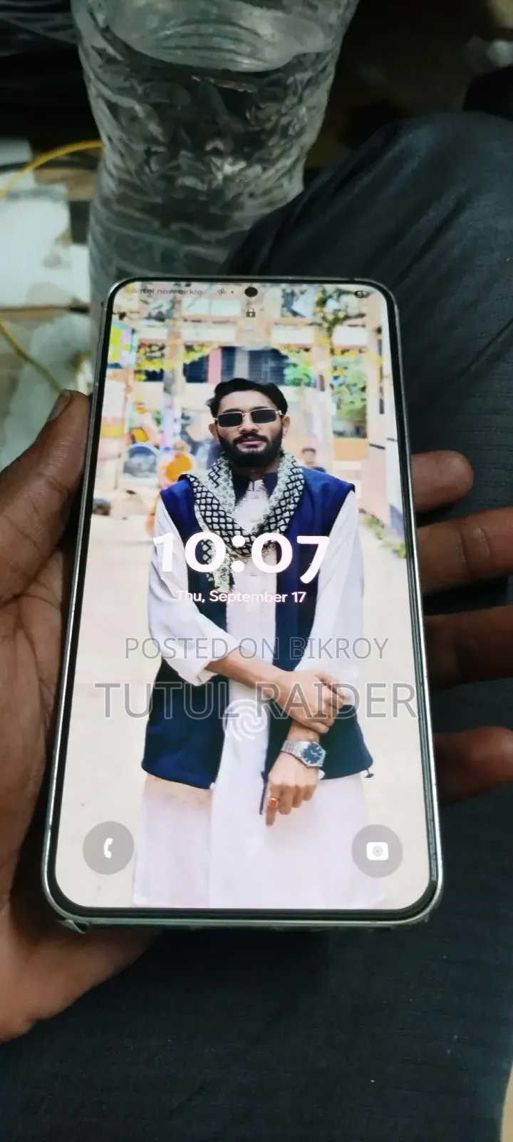 স্যামসাং গ্যালাক্সি এস২২+ ৫জি ২৫৬ জিবি সাদা