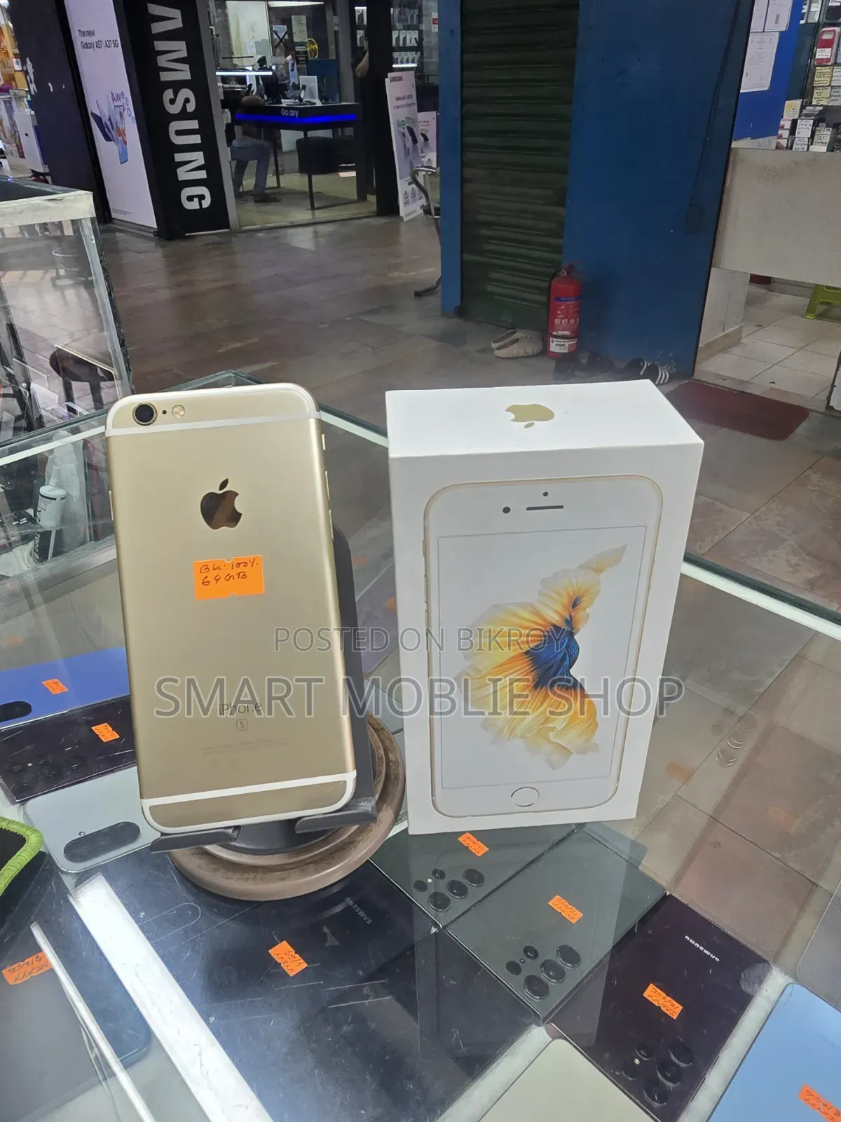 Apple iPhone 6s 64 GB Gray