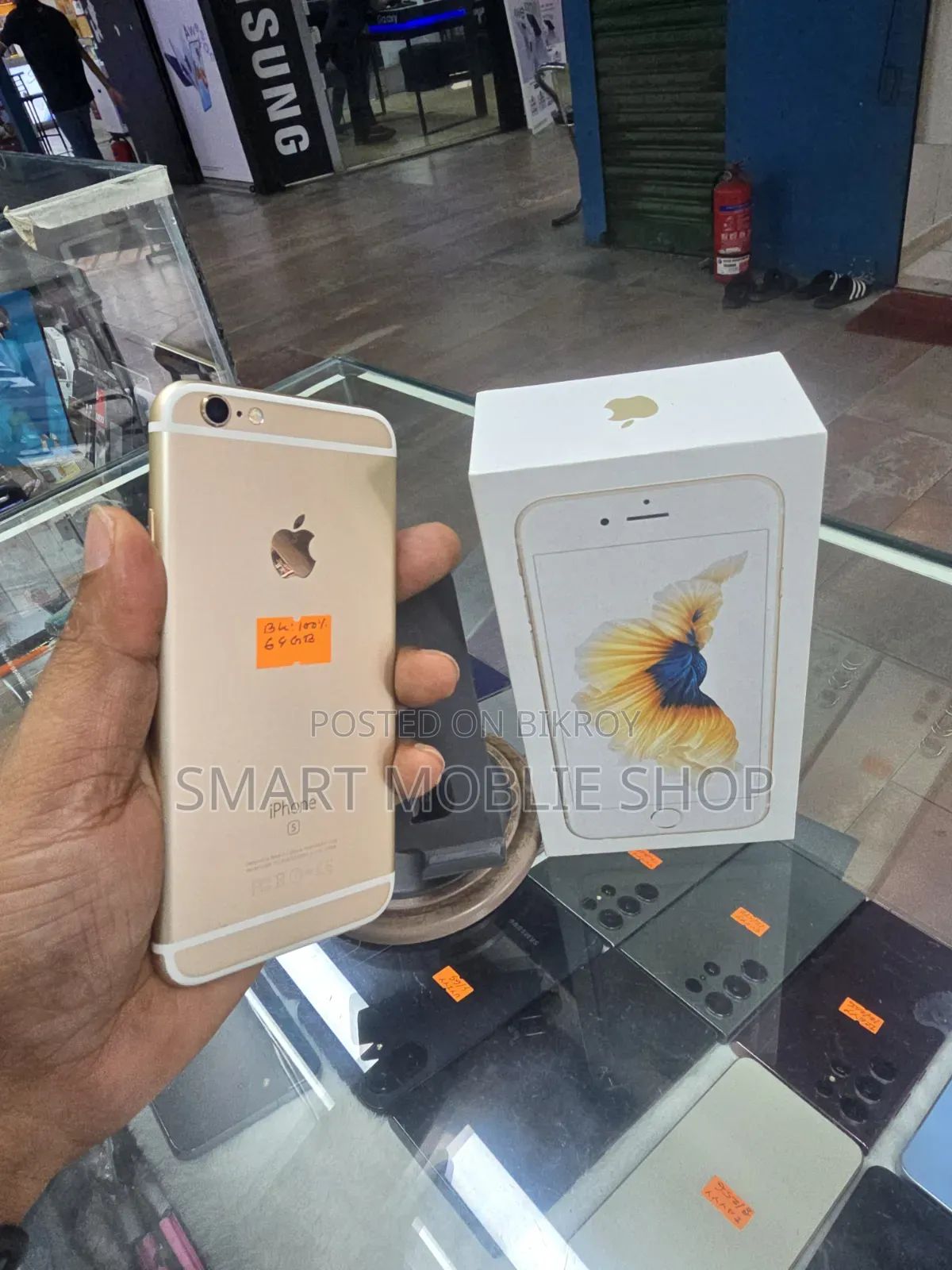 Apple iPhone 6s 64 GB Gray