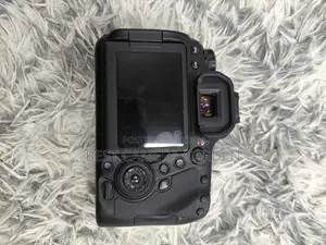 Canon 6D Mark II