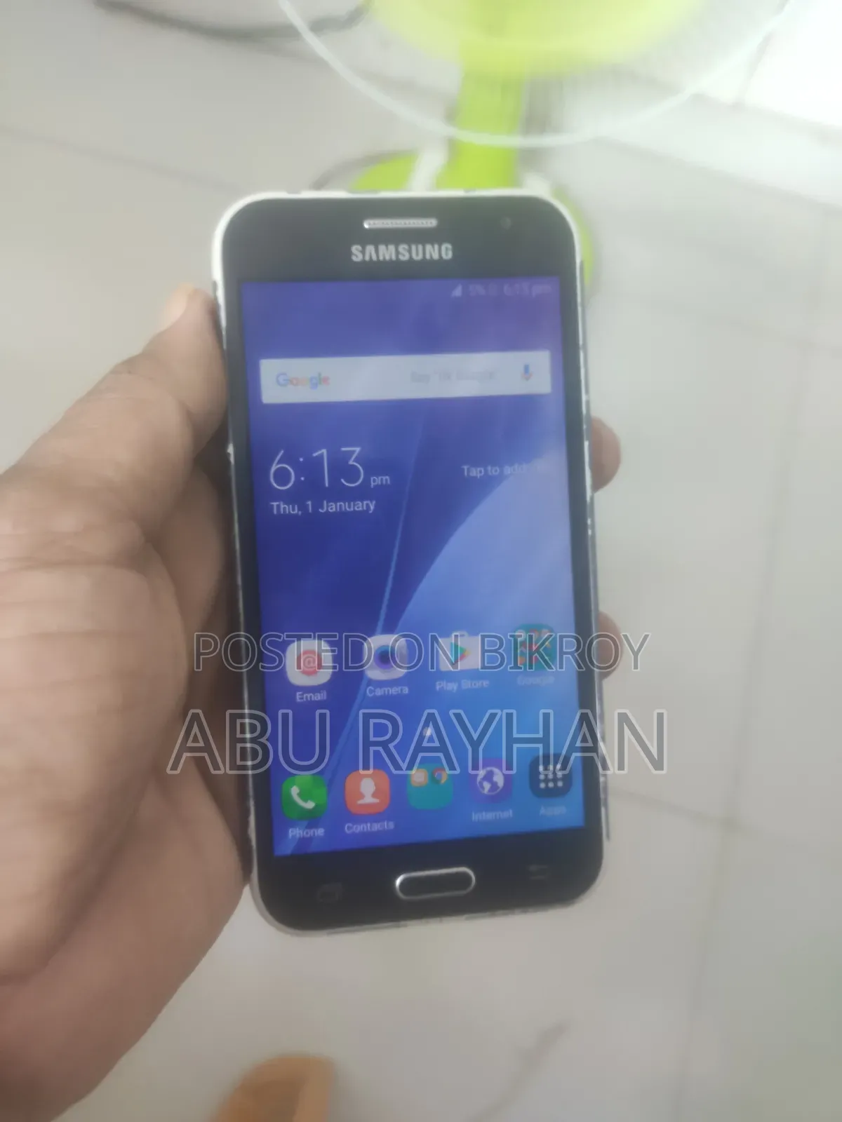 Samsung Galaxy J2 8 GB Black