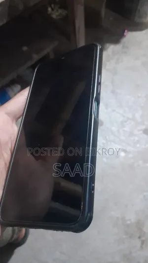 Vivo Y21 64 GB Gray