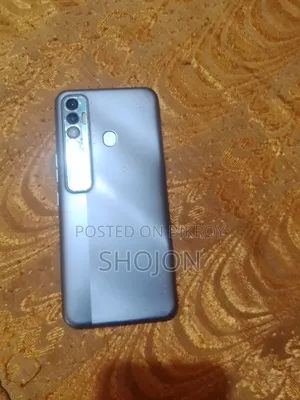 Tecno Spark 7 Pro 64 GB