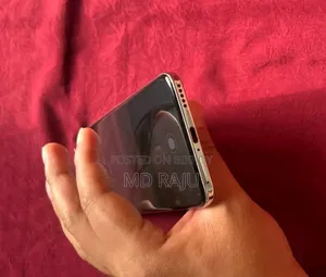 অনার ২০০ ২৫৬ জিবি সাদা