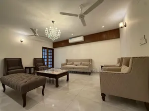 বনানী ডিওএইচএস-এ ভাড়ার জন্য ৩ বেডরুমের ফার্নিশড অ্যাপার্টমেন্ট