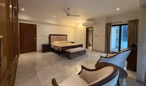 বনানী ডিওএইচএস-এ ভাড়ার জন্য ৩ বেডরুমের ফার্নিশড অ্যাপার্টমেন্ট