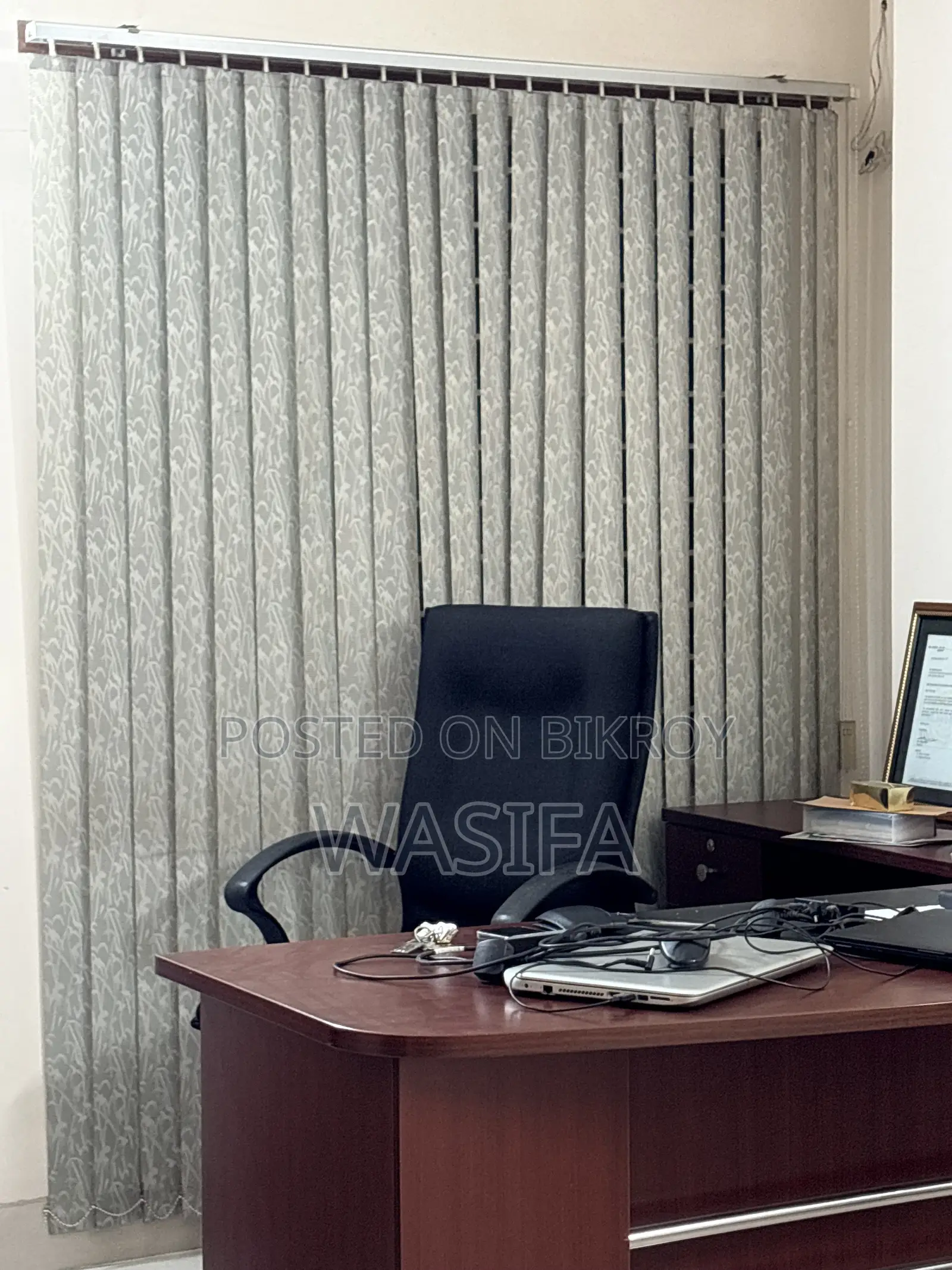 Office Curtain