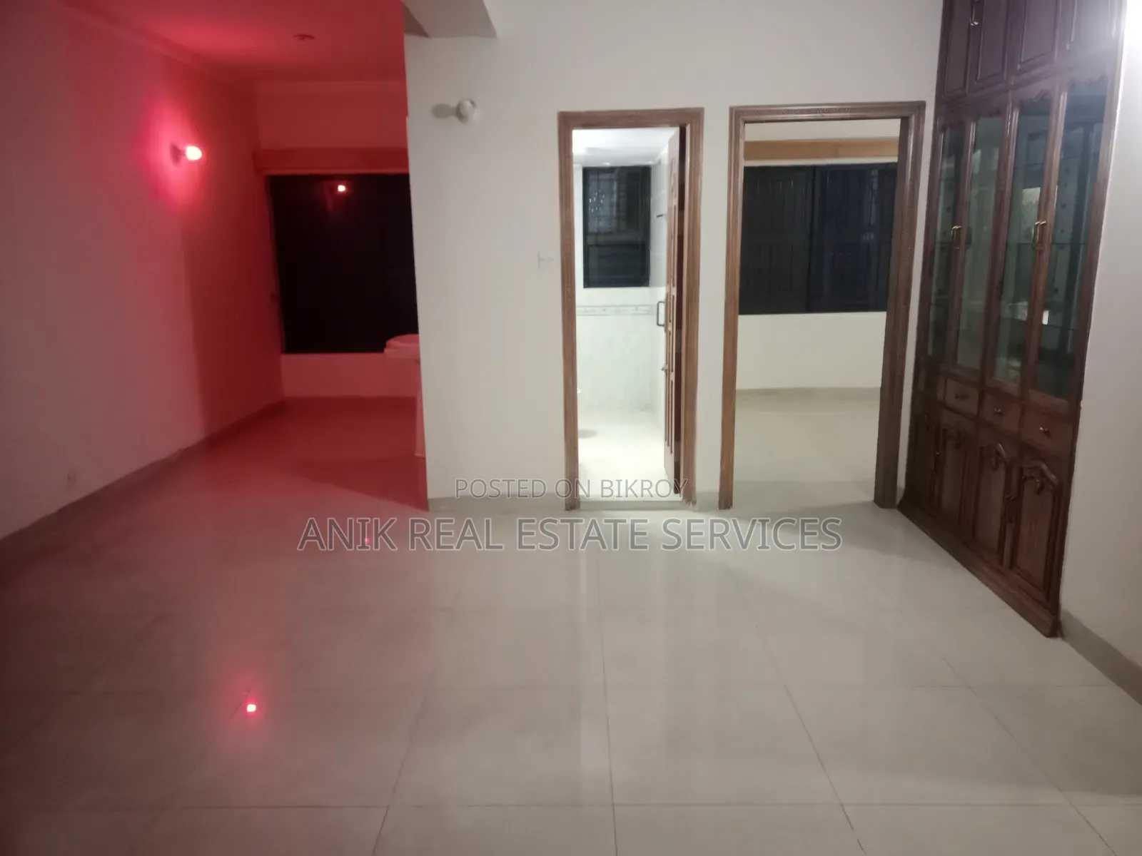 গুলশানের অনিক রিয়েল এস্টেটে ৩ বেডরুমের অ্যাপার্টমেন্ট ভাড়া দেওয়া হবে