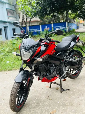 Bajaj Pulsar NS 160 2018 Red