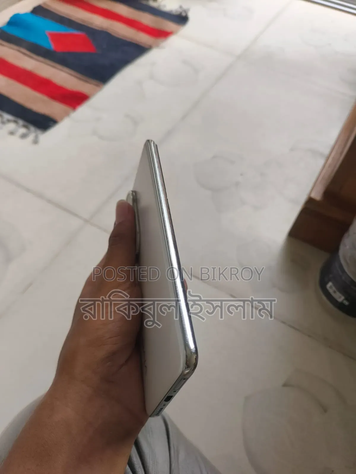 ভিভো টি৪আর ২৫৬ জিবি হোয়াইট