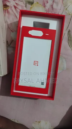 ওয়ানপ্লাস ৫টি ৬৪ জিবি ব্ল্যাক