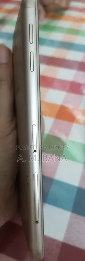 Samsung Galaxy J7 32 GB Rose Gold