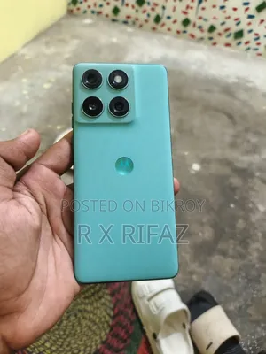 মোটোরোলা এজ ৫০ ফিউশন ২৫৬ জিবি ব্লু