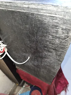 ক্যাবিনেটসহ স্পিকার