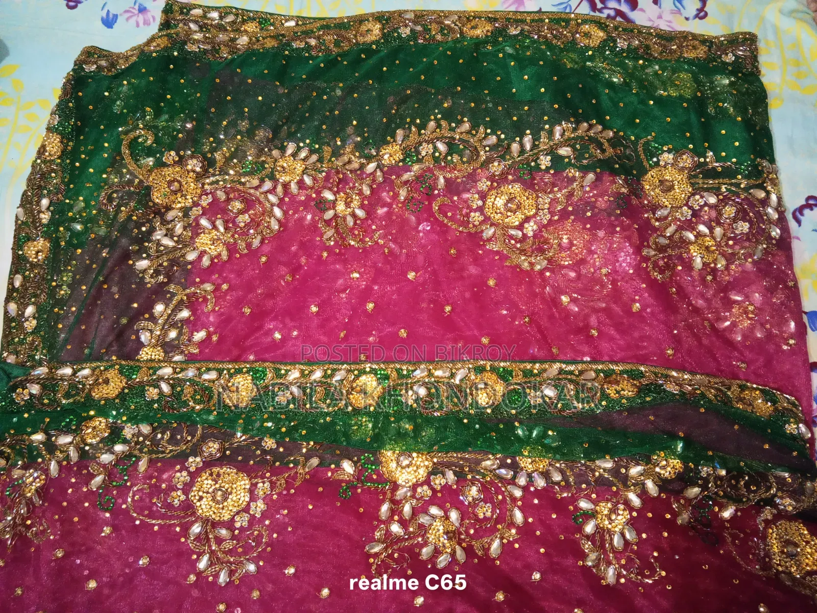 Collection of Sari's