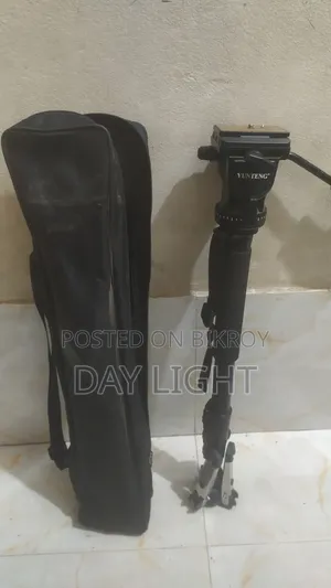 ট্রিপড মনোপড