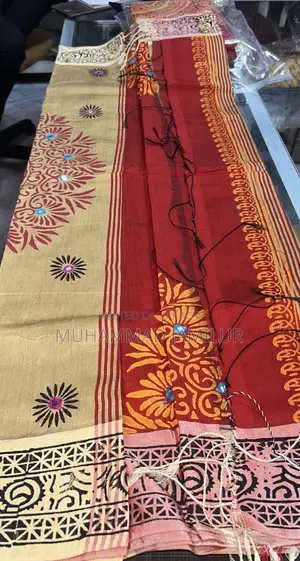 পুজোর ব্লক শাড়ী