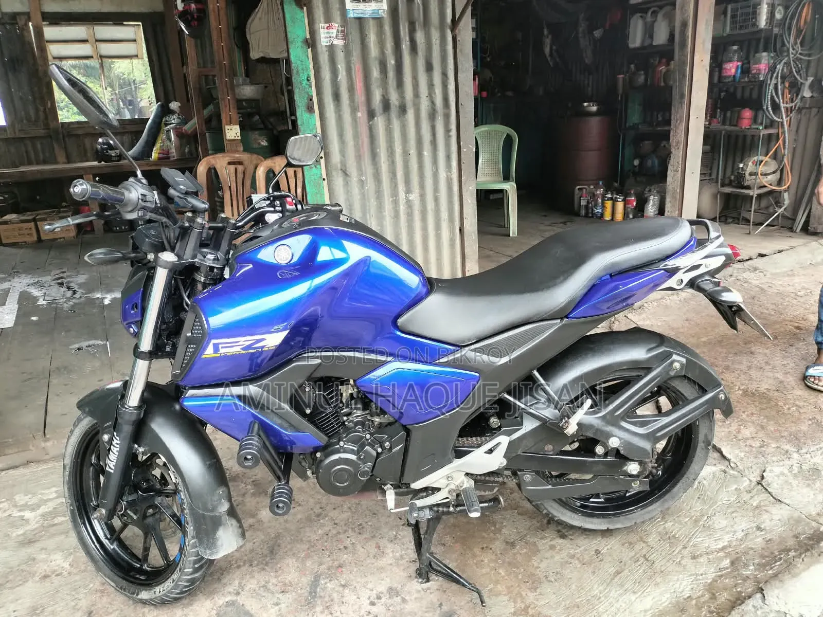 Yamaha FZ ২০১৯ নীল