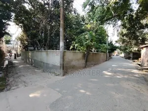 আমজাদের মোড়ে ৫ কাঠা জায়গা বিক্রয় হবে