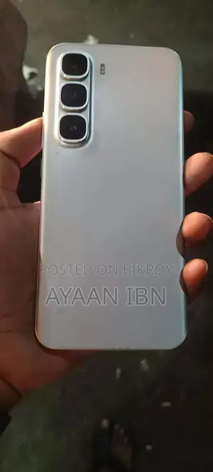 ইনফিনিক্স হট ৬০ প্রো+ ২৫৬ জিবি হোয়াইট