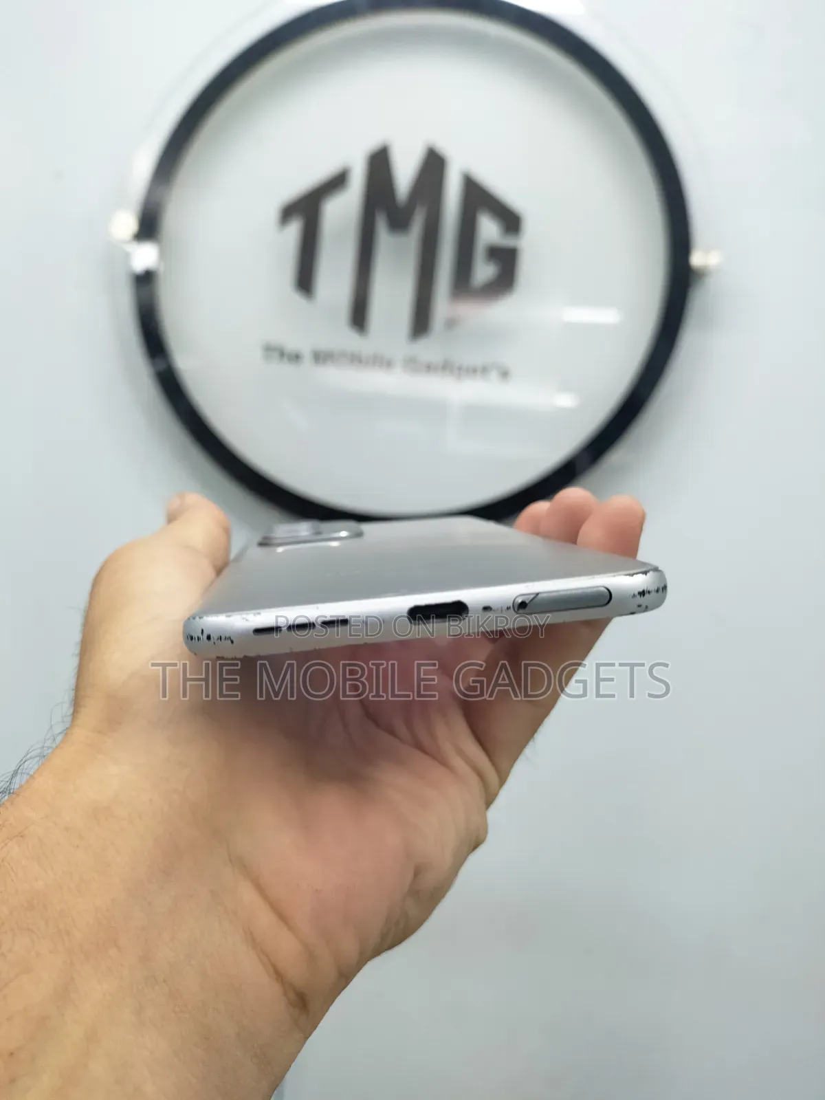 Tecno Spark 40 Pro+ ২৫৬ জিবি সিলভার