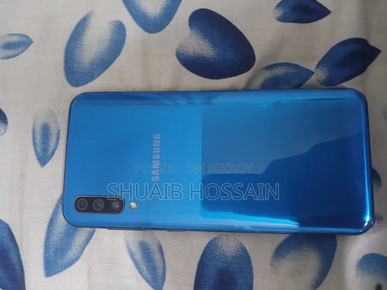 স্যামসাং গ্যালাক্সি এ৫০ ১২৮ জিবি নীল
