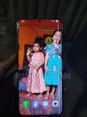 স্যামসাং গ্যালাক্সি এস২১+ ৫জি ২৫৬ জিবি সিলভার