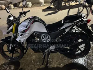 Yamaha FZS V2 2018 White