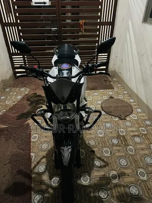 Yamaha FZS V2 2018 White