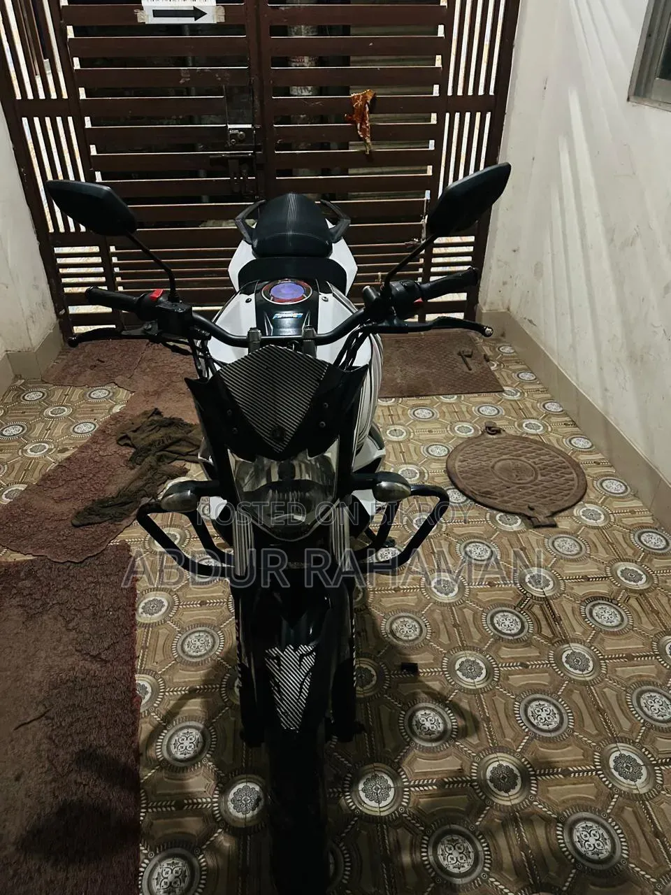 Yamaha FZS V2 2018 White