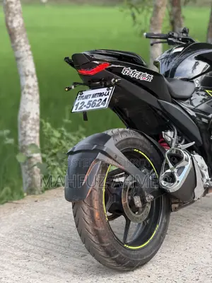 Suzuki Gixxer 2024 Black