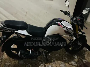 Yamaha FZS V2 2018 White