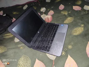 Laptop HP 4GB Intel Celeron SSD 60GB