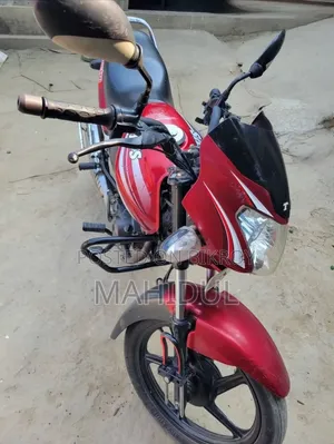 টিভিএস মেট্রো ২০১৯ রেড