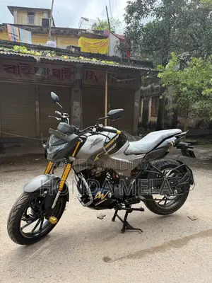 Hero Xtreme 125R 2026 Black