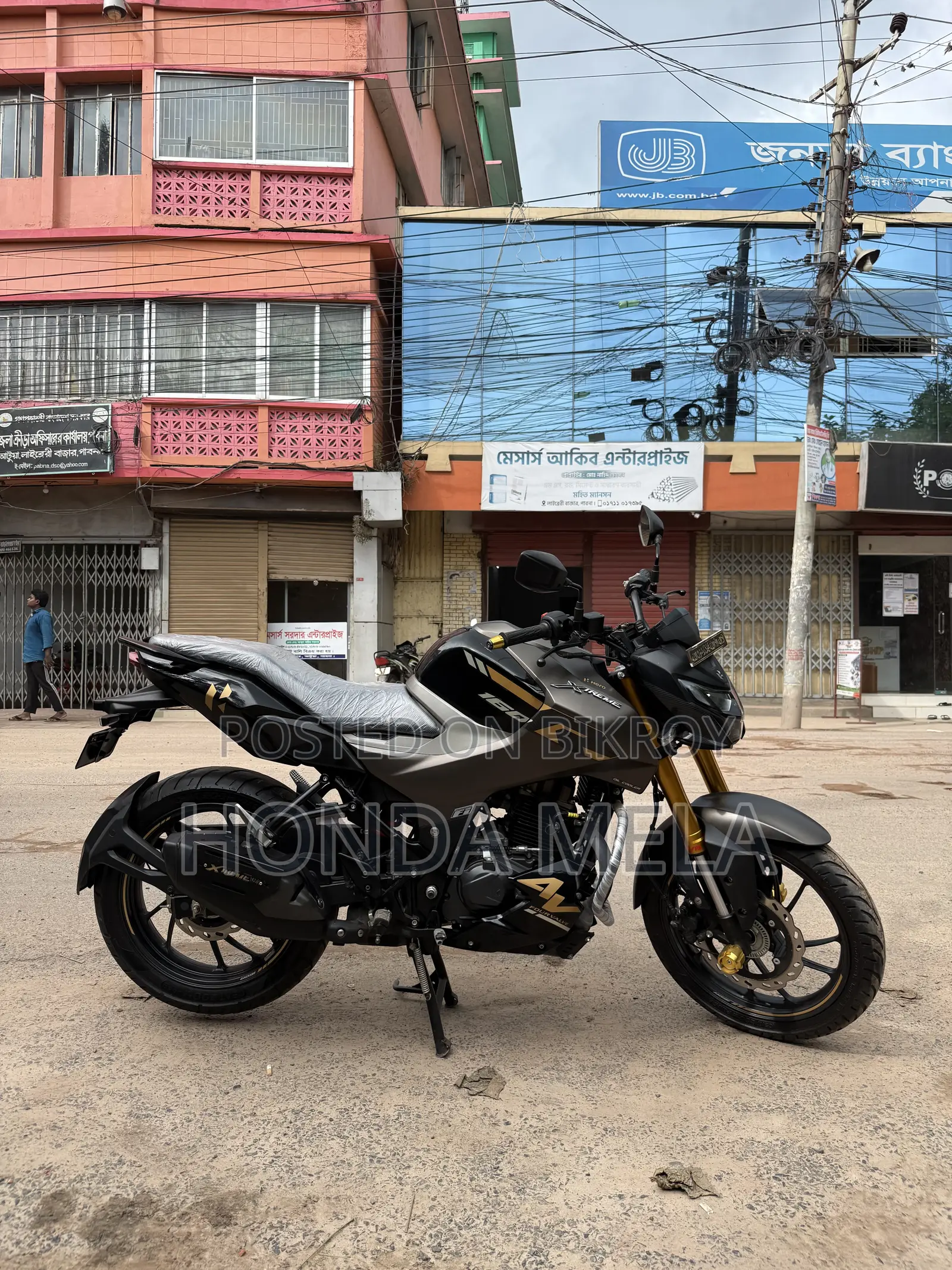 Hero Xtreme 125R 2026 Black