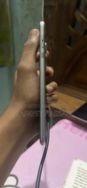 মোটোরোলা মোটো জেড২ ফোর্স এডিশন ৬৪ জিবি সিলভার