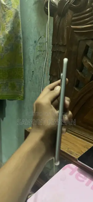 মোটোরোলা মোটো জেড২ ফোর্স এডিশন ৬৪ জিবি সিলভার