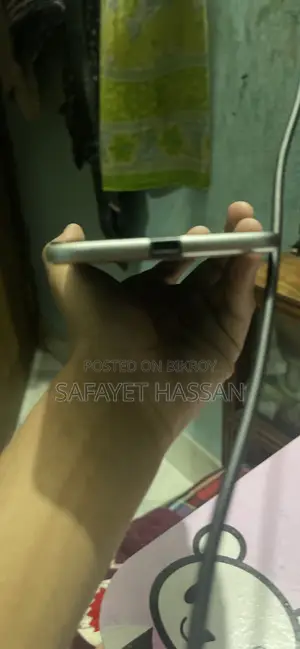 মোটোরোলা মোটো জেড২ ফোর্স এডিশন ৬৪ জিবি সিলভার